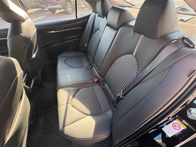 2018 Toyota Camry SE - Photo 29 - Frederick, MD 21702