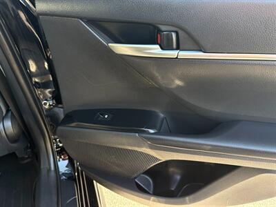 2018 Toyota Camry SE - Photo 22 - Frederick, MD 21702