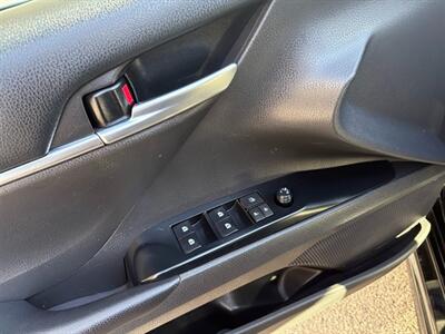 2018 Toyota Camry SE - Photo 13 - Frederick, MD 21702