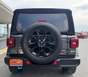 2022 Jeep Wrangler Unlimited Sahara 4XE   - Photo 15 - Frederick, MD 21702