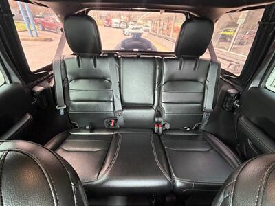 2022 Jeep Wrangler Unlimited Sahara 4XE   - Photo 13 - Frederick, MD 21702
