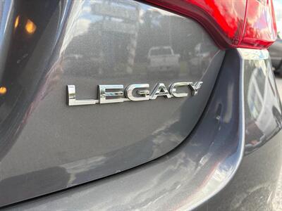 2018 Subaru Legacy 2.5i Premium   - Photo 11 - Frederick, MD 21702