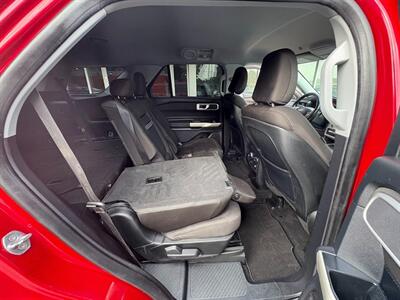 2020 Ford Explorer XLT   - Photo 8 - Frederick, MD 21702