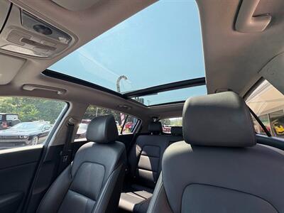 2022 Kia Sportage EX   - Photo 2 - Frederick, MD 21702