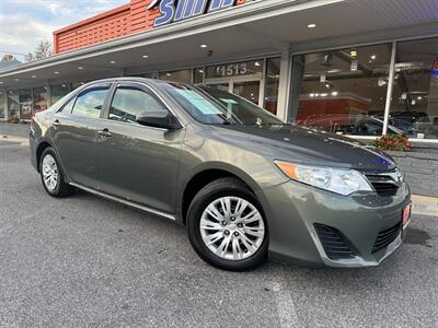 2012 Toyota Camry LE   - Photo 4 - Frederick, MD 21702