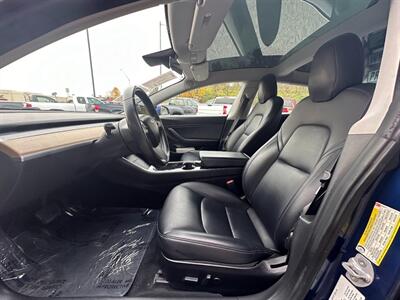 2019 Tesla Model 3 Standard Range   - Photo 2 - Frederick, MD 21702