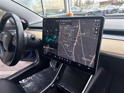 2019 Tesla Model 3 Standard Range   - Photo 9 - Frederick, MD 21702