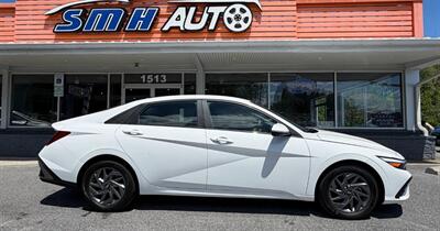 2024 Hyundai ELANTRA SEL - Photo 12 - Frederick, MD 21702