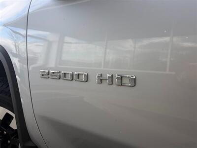 2020 Chevrolet Silverado 2500HD Custom - Photo 11 - Frederick, MD 21702