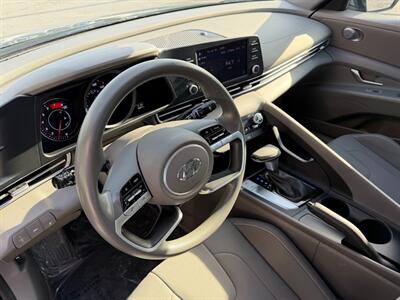 2023 Hyundai ELANTRA SEL   - Photo 14 - Frederick, MD 21702