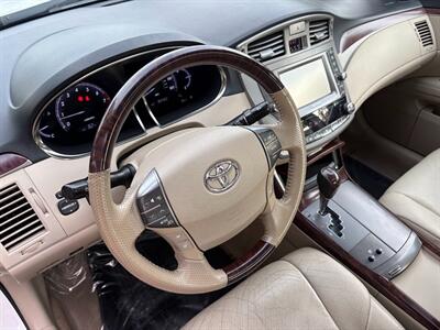2012 Toyota Avalon Limited   - Photo 30 - Frederick, MD 21702