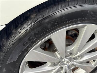 2012 Toyota Avalon Limited   - Photo 53 - Frederick, MD 21702