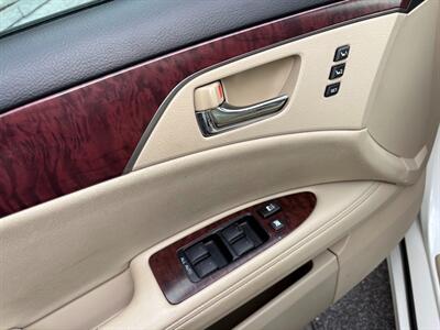 2012 Toyota Avalon Limited   - Photo 29 - Frederick, MD 21702