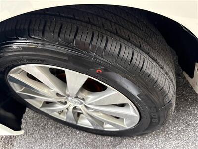 2012 Toyota Avalon Limited   - Photo 54 - Frederick, MD 21702