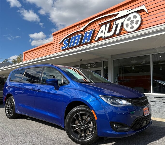 2020 Chrysler Pacifica Launch Edition  