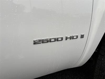 2008 Chevrolet Silverado 2500HD Work Truck   - Photo 15 - Frederick, MD 21702