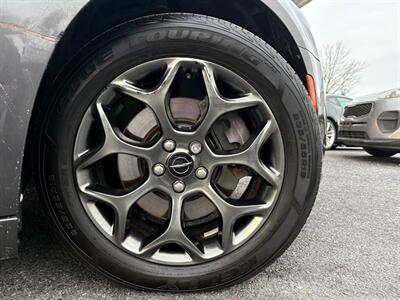 2018 Chrysler 300 S - Photo 52 - Frederick, MD 21702