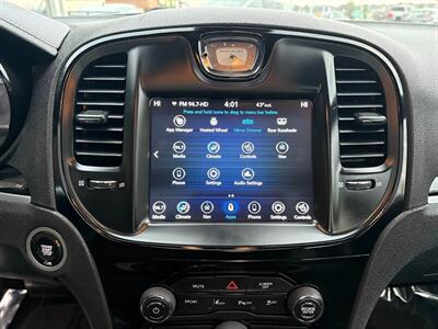 2018 Chrysler 300 S - Photo 24 - Frederick, MD 21702