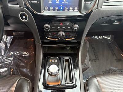 2018 Chrysler 300 S - Photo 25 - Frederick, MD 21702