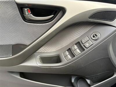 2013 Hyundai Elantra GLS   - Photo 14 - Frederick, MD 21702