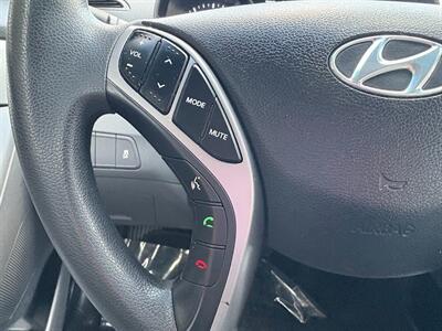 2013 Hyundai Elantra GLS   - Photo 18 - Frederick, MD 21702