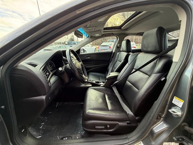 2013 Acura ILX 1.5L Hybrid w/Tech  