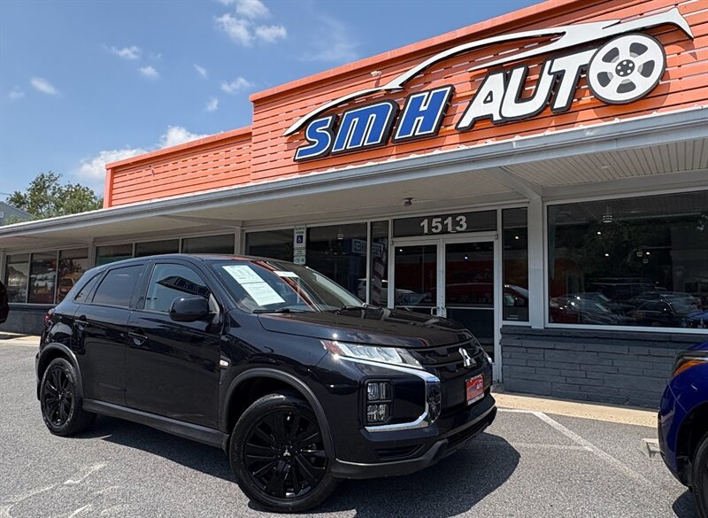 2023 Mitsubishi Outlander Sport LE  
