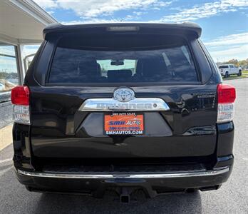 2011 Toyota 4Runner SR5 V6 - Photo 8 - Frederick, MD 21702