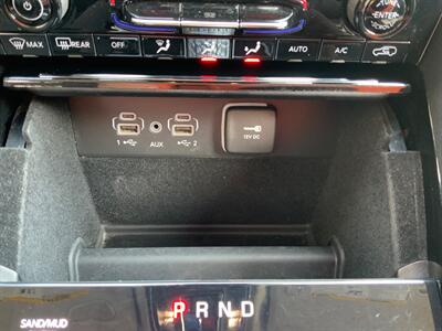 2022 Jeep Grand Cherokee Limited   - Photo 16 - Frederick, MD 21702