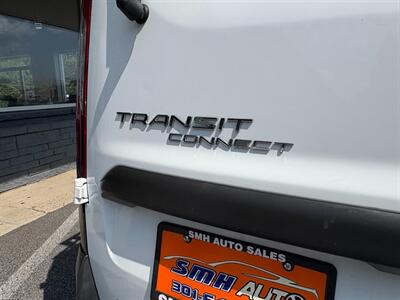 2018 Ford Commercial Transit Connect XL   - Photo 12 - Frederick, MD 21702