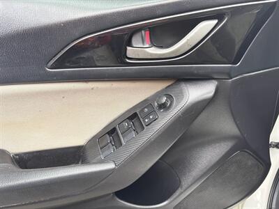 2015 Mazda Mazda3 i Sport - Photo 17 - Frederick, MD 21702