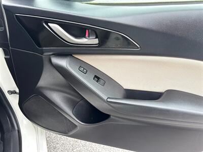 2015 Mazda Mazda3 i Sport - Photo 26 - Frederick, MD 21702