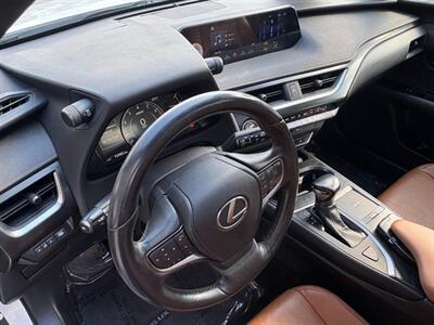 2019 Lexus UX 200   - Photo 5 - Frederick, MD 21702