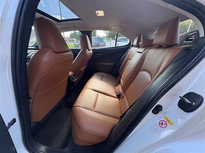 2019 Lexus UX 200   - Photo 22 - Frederick, MD 21702