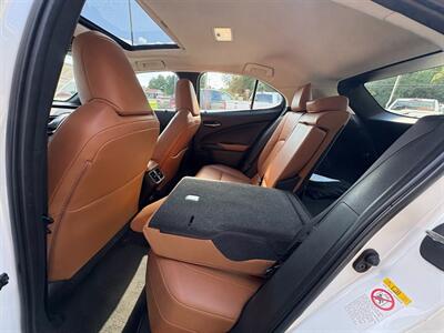 2019 Lexus UX 200   - Photo 48 - Frederick, MD 21702