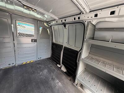 2022 Chevrolet Express 2500   - Photo 14 - Frederick, MD 21702