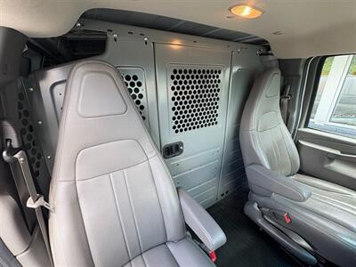 2022 Chevrolet Express 2500   - Photo 20 - Frederick, MD 21702