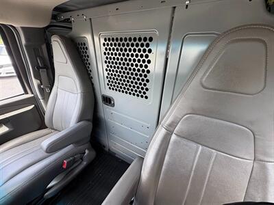2022 Chevrolet Express 2500   - Photo 34 - Frederick, MD 21702