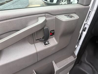 2017 GMC Savana 2500   - Photo 30 - Frederick, MD 21702