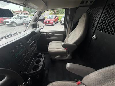 2017 GMC Savana 2500   - Photo 33 - Frederick, MD 21702