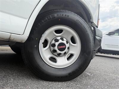 2017 GMC Savana 2500   - Photo 27 - Frederick, MD 21702