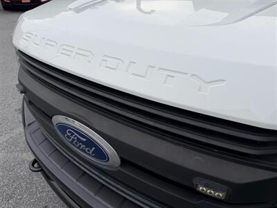 2017 Ford F-550 Super Duty - Photo 12 - Frederick, MD 21702