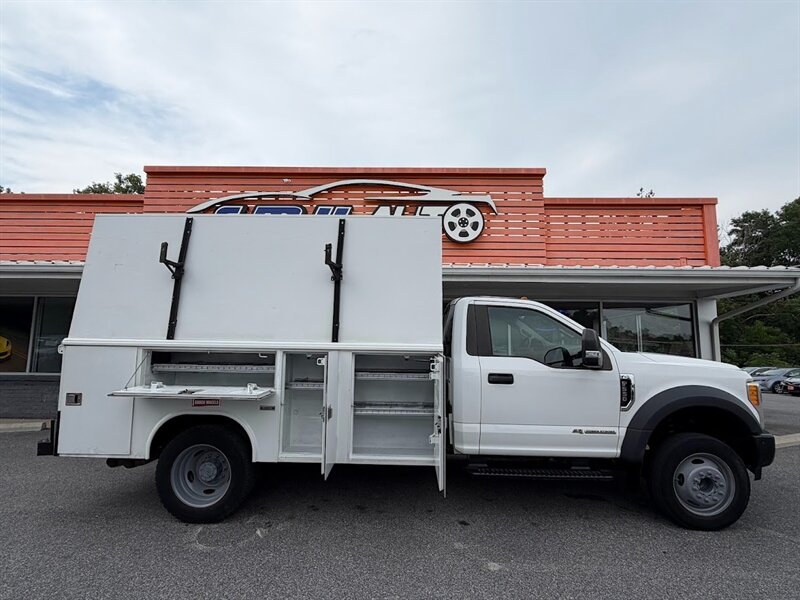 2017 Ford F-550 Super Duty  