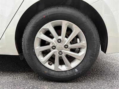 2022 Hyundai ACCENT SEL - Photo 35 - Frederick, MD 21702