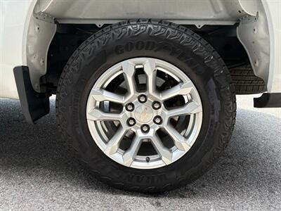 2020 Chevrolet Silverado 1500 Custom   - Photo 32 - Frederick, MD 21702