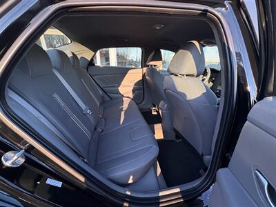 2023 Hyundai ELANTRA SEL   - Photo 33 - Frederick, MD 21702
