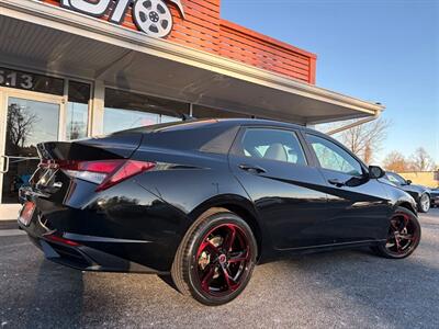 2023 Hyundai ELANTRA SEL   - Photo 32 - Frederick, MD 21702