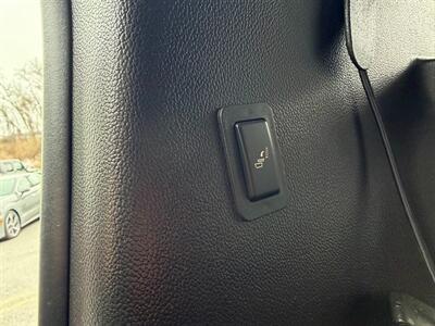 2015 Cadillac Escalade Luxury   - Photo 50 - Frederick, MD 21702