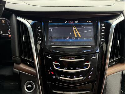 2015 Cadillac Escalade Luxury   - Photo 60 - Frederick, MD 21702