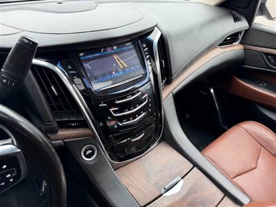 2015 Cadillac Escalade Luxury   - Photo 35 - Frederick, MD 21702